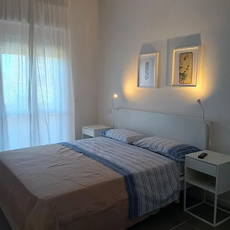 Domus Mares Private Альгеро